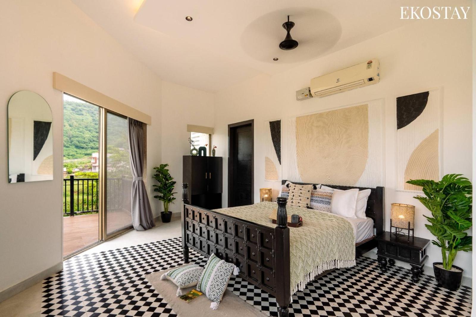 Ekostay Gold - Gravity Villa Lonavala Bagian luar foto