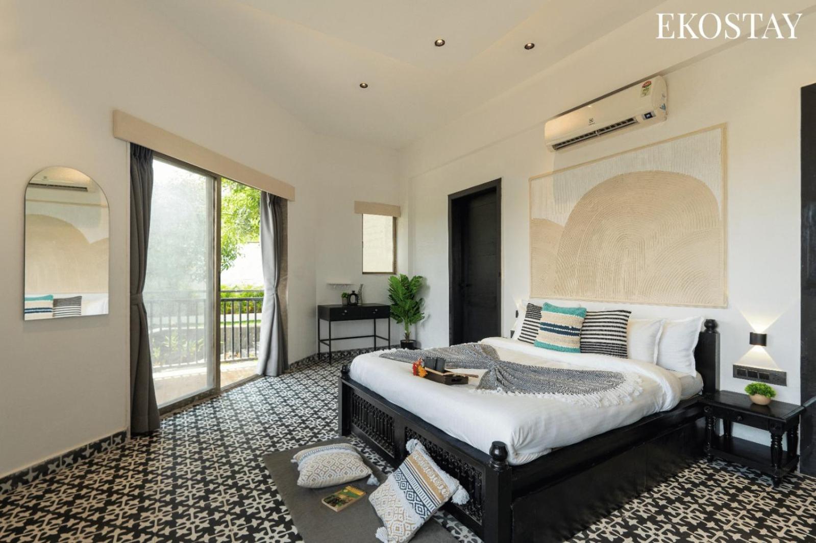 Ekostay Gold - Gravity Villa Lonavala Bagian luar foto