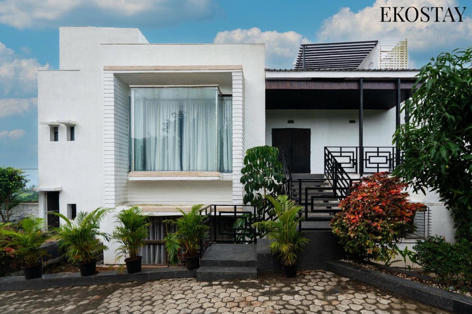 Ekostay Gold - Gravity Villa Lonavala Bagian luar foto